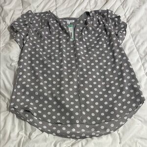 41 Hawthorn Gray Ruffled Cap Sleeve Blouse